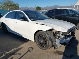 2022 Mercedes-Benz S 580 with VIN W1K6G7GB7NA155903, listed as a IAAI auction lot 41867399 with 60,573 mi miles and . Bid and sale history available at DreamBid. Image 1.
