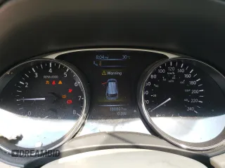 2015 Nissan Rogue SL z VIN 5N1AT2MV9FC754935, wystawiony jako Copart lot #59198955 z przebiegiem 180 001 mil mil oraz Szkoda całkowita • Salvage title. Historia ofert i sprzedaży dostępna na DreamBid. Obrazek 9.