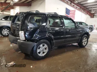 2006 Ford Escape XLT with VIN 1FMYU03126KB57467, listed as a Copart auction lot 73684684 with 224,079 mi miles and Clean Title. Bid and sale history available at carsss.com. Image 3.