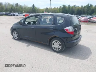 2009 Honda Fit z VIN JHMGE872X9S061071, wystawiony jako IAAI lot #42246291 z przebiegiem 225 991 mil mil oraz . Historia ofert i sprzedaży dostępna na DreamBid. Obrazek 3.