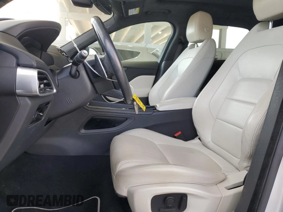2017 Jaguar F-Pace with VIN SADCP2BV8HA048370, listed as a Copart auction lot 53865225 with 43,540 mi miles and Salvage title. Bid and sale history available at DreamBid. Image 7.