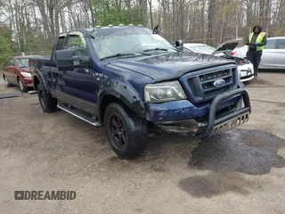 2004 Ford F-150 XLT with VIN 1FTPX145X4NA82267, listed as a IAAI auction lot 42007692 with 295,040 mi miles and . Bid and sale history available at carsss.com. Image 1.