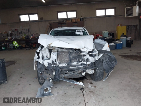 2016 Toyota Tacoma SR5 with VIN 3TMDZ5BN2GM007990, listed as a IAAI auction lot 41288736 with 76,179 mi miles. Bid and sale history available at carsss.com. Image 12.