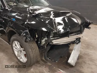 2022 Audi Q5 S line Premium z VIN WA1GAAFY2N2049219, wystawiony jako IAAI lot #41772929 z przebiegiem 17 625 mil mil oraz . Historia ofert i sprzedaży dostępna na DreamBid. Obrazek 6.