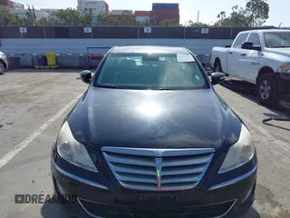 2013 Hyundai Genesis 3.8L z VIN KMHGC4DD2DU241594, wystawiony jako IAAI lot #42269925 z przebiegiem 141 850 mil mil oraz . Historia ofert i sprzedaży dostępna na DreamBid. Obrazek 12.
