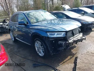 2018 Audi Q5 Prestige with VIN WA1CNBFY8J2216752, listed as a IAAI auction lot 41753137 with 77,307 mi miles. Bid and sale history available at carsss.com. Image 1.