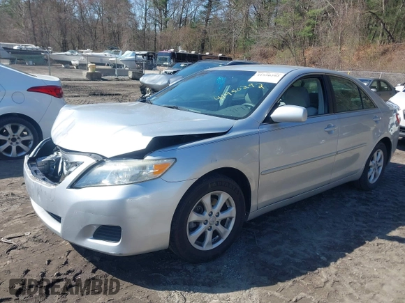 2011 Toyota Camry LE with VIN 4T1BF3EK4BU658432, listed as a IAAI auction lot 41950292 with 92,959 mi miles and . Bid and sale history available at carsss.com. Image 2.