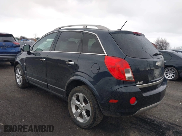 2014 Chevrolet Captiva Sport LT z VIN 3GNAL3EK5ES663143, wystawiony jako IAAI lot #41669555 z przebiegiem 99 880 mil mil oraz . Historia ofert i sprzedaży dostępna na DreamBid. Obrazek 3.