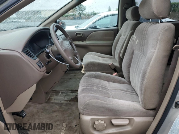 2001 Toyota Sienna CE with VIN 4T3ZF19C11U380942, listed as a Copart auction lot 53658875 with 158,205 mi miles and Clean Title. Bid and sale history available at carsss.com. Image 7.