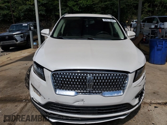 2019 Lincoln MKC Select с VIN 5LMCJ2C98KUL42803, выставлен на аукционе Copart как лот 62611825 с пробегом 118 911 миль миль и Списание • Salvage title. История ставок и продаж доступна на DreamBid. Изображение 5.