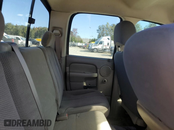 2005 Dodge Ram 2500 SLT with VIN 3D7KS28C05G701451, listed as a Copart auction lot 76239114 with 318,764 mi miles and Salvage Title. Bid and sale history available at carsss.com. Image 10.