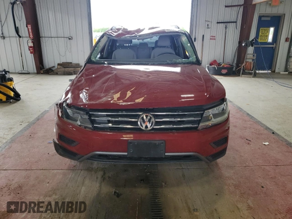 2019 Volkswagen Tiguan S with VIN 3VV0B7AX7KM135573, listed as a Copart auction lot 60122025 with 32,089 mi miles and Salvage title. Bid and sale history available at DreamBid. Image 5.