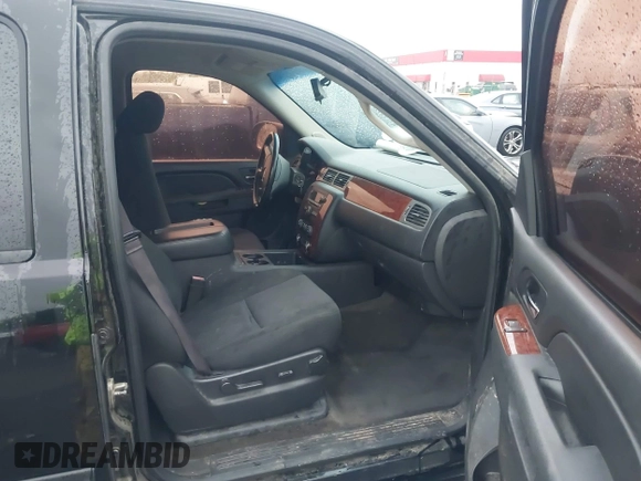 2013 Chevrolet Tahoe LS with VIN 1GNSCAE07DR223062, listed as a IAAI auction lot 41948276 with 196,616 mi miles and . Bid and sale history available at DreamBid. Image 5.