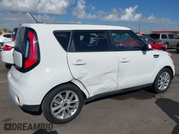 2018 Kia Soul + with VIN KNDJP3A56J7536309, listed as a IAAI auction lot 42009706 with 104,109 mi miles. Bid and sale history available at carsss.com. Image 6.