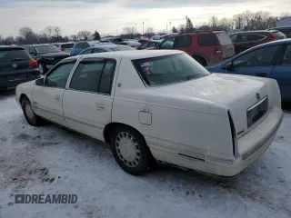 1998 Cadillac DeVille with VIN 1G6KD54YXWU765831, listed as a Copart auction lot 88877175 with 0 mi miles and Salvage Title. Bid and sale history available at carsss.com. Image 2.