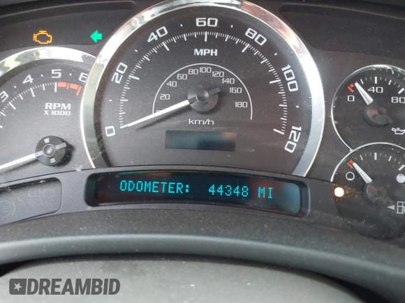 2005 Cadillac Escalade z VIN 1GYEC63T95R181022, wystawiony jako IAAI lot #41777173 z przebiegiem 44 348 mil mil oraz . Historia ofert i sprzedaży dostępna na DreamBid. Obrazek 14.
