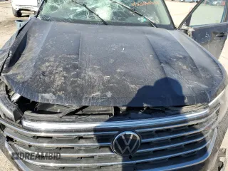 2024 Volkswagen Atlas SE with VIN 1V2LR2CA8RC515082, listed as a Copart auction lot 42556065 with Not provided miles and Salvage title. Bid and sale history available at DreamBid. Image 12.