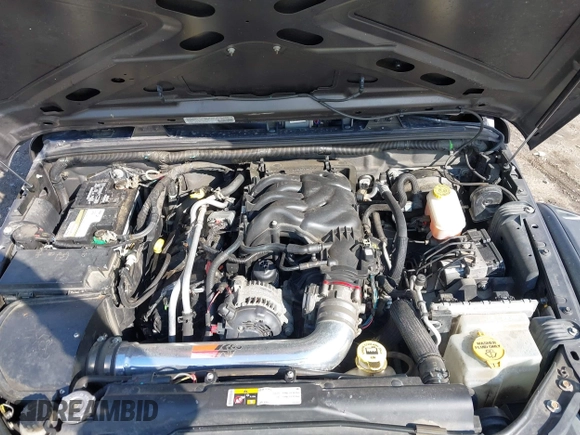 2014 Jeep Wrangler Unlimited Sport with VIN 1C4HJWDG1EL251271, listed as a IAAI auction lot 41647210 with 100,168 mi miles. Bid and sale history available at carsss.com. Image 10.