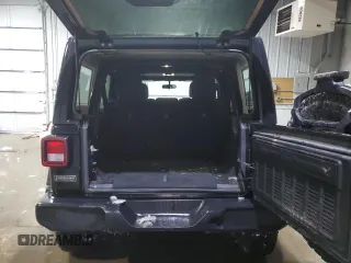 2019 Jeep Wrangler Unlimited Sport Altitude with VIN 1C4HJXDG7KW511592, listed as a Copart auction lot 45100125 with 53,669 mi miles and Salvage title. Bid and sale history available at DreamBid. Image 6.