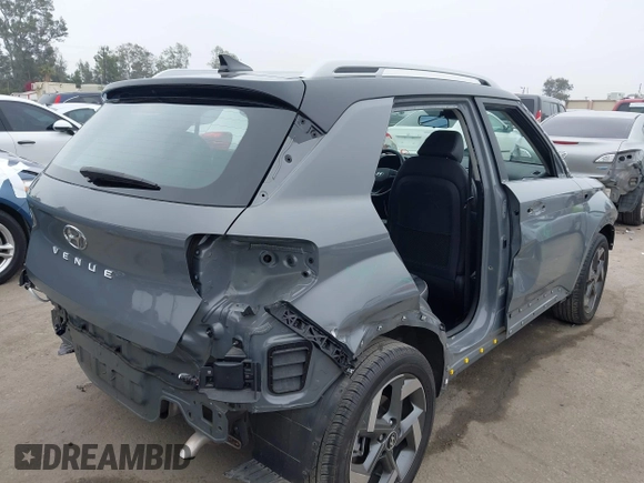 2022 Hyundai Venue SEL with VIN KMHRC8A34NU138304, listed as a IAAI auction lot 42462856 with 17,369 mi miles and . Bid and sale history available at DreamBid. Image 4.