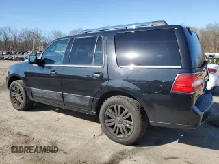 2010 Lincoln Navigator z VIN 5LMJJ2J57AEJ06191, wystawiony jako Copart lot #49532805 z przebiegiem 198 206 mil mil oraz Czysty tytuł • Clean title. Historia ofert i sprzedaży dostępna na DreamBid. Obrazek 2.