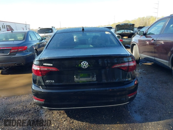 2021 Volkswagen Jetta S with VIN 3VWC57BUXMM090006, listed as a IAAI auction lot 41961935 with 43,300 mi miles and . Bid and sale history available at DreamBid. Image 16.