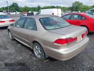 2001 Honda Accord EX с VIN 1HGCG16511A029862, выставлен на аукционе IAAI как лот 42446340 с пробегом 348 465 миль миль и . История ставок и продаж доступна на DreamBid. Изображение 3.
