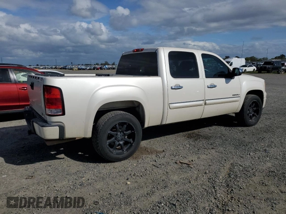 2010 GMC Sierra 1500 Denali z VIN 3GTRKXE20AG280035, wystawiony jako Copart lot #51327485 z przebiegiem 290 600 mil mil oraz Szkoda całkowita • Salvage title. Historia ofert i sprzedaży dostępna na DreamBid. Obrazek 3.
