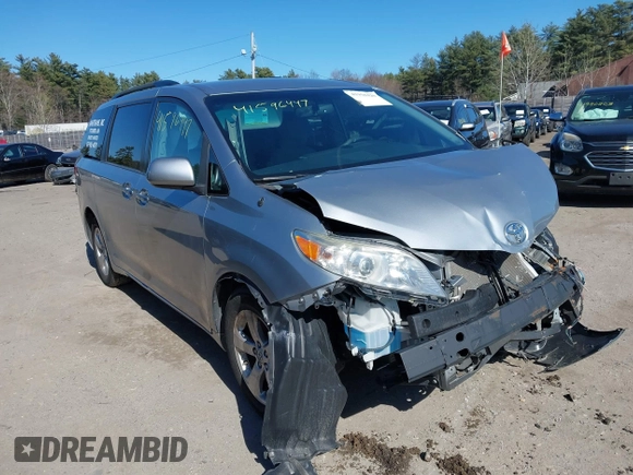 2016 Toyota Sienna LE AAS with VIN 5TDKK3DC6GS711315, listed as a IAAI auction lot 41958420 with 175,413 mi miles. Bid and sale history available at carsss.com. Image 13.