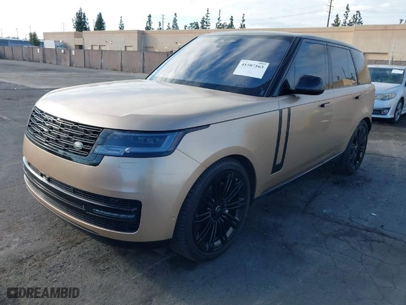 2023 Land Rover Range Rover SE with VIN SALKP9FU0PA018322, listed as a IAAI auction lot 41507163 with 24,538 mi miles. Bid and sale history available at carsss.com. Image 2.