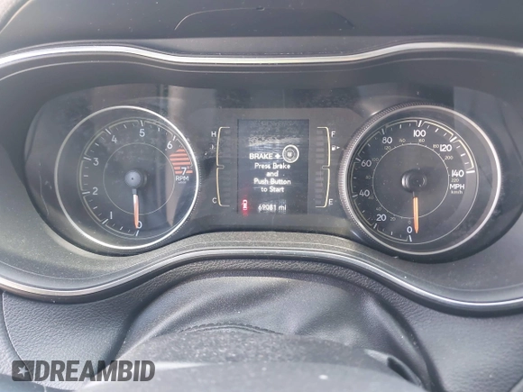 2020 Jeep Cherokee Latitude Plus с VIN 1C4PJMLB5LD651461, выставлен на аукционе IAAI как лот 41955561 с пробегом 69 081 миль миль и . История ставок и продаж доступна на DreamBid. Изображение 7.