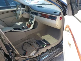 2007 Volvo S80 I6 with VIN YV1AS982071028937, listed as a IAAI auction lot 41892056 with 102,445 mi miles. Bid and sale history available at carsss.com. Image 5.