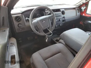 2014 Ford F-150 XL z VIN 1FTMF1EF3EFB43371, wystawiony jako Copart lot #51939745 z przebiegiem 199 871 mil mil oraz Szkoda całkowita • Salvage title. Historia ofert i sprzedaży dostępna na DreamBid. Obrazek 8.