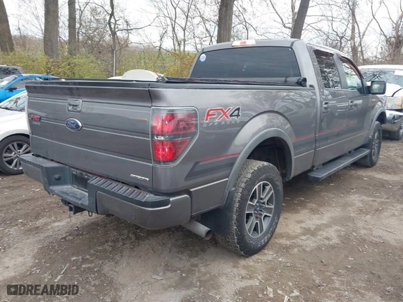 2014 Ford F-150 XL with VIN 1FTFW1EF1EKD16823, listed as a IAAI auction lot 40895020 with 133,901 mi miles. Bid and sale history available at carsss.com. Image 4.
