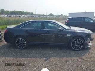 2018 Ford Taurus Limited z VIN 1FAHP2J83JG120727, wystawiony jako IAAI lot #42400774 z przebiegiem 41 343 mil mil oraz . Historia ofert i sprzedaży dostępna na DreamBid. Obrazek 13.