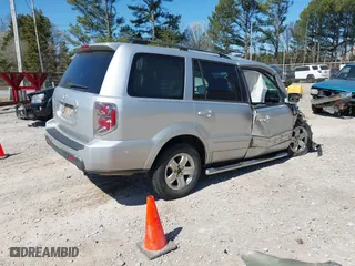 2008 Honda Pilot VP with VIN 5FNYF28248B010675, listed as a IAAI auction lot 41771241 with 1 mi miles. Bid and sale history available at carsss.com. Image 4.