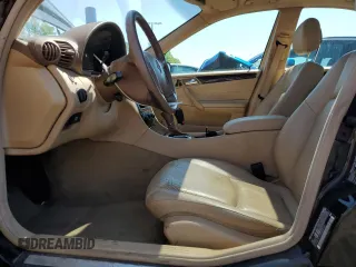 2003 Mercedes-Benz C 240 с VIN WDBRF81J73F398738, выставлен на аукционе Copart как лот 56143605 с пробегом 121 058 миль миль и Списание • Salvage title. История ставок и продаж доступна на DreamBid. Изображение 7.