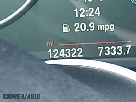 2014 BMW X5 sDrive35i with VIN 5UXKR2C56E0H32059, listed as a IAAI auction lot 41096908 with 124,322 mi miles. Bid and sale history available at carsss.com. Image 15.
