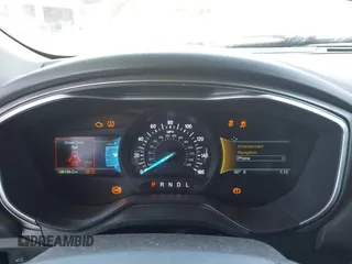 2020 Ford Fusion SE с VIN 3FA6P0HD6LR226325, выставлен на аукционе IAAI как лот 42301302 с пробегом 98 189 миль миль и . История ставок и продаж доступна на DreamBid. Изображение 7.