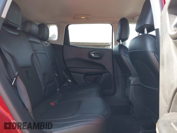 2018 Jeep Compass Latitude with VIN 3C4NJDBB5JT127730, listed as a IAAI auction lot 41701871 with 136,544 mi miles. Bid and sale history available at carsss.com. Image 8.