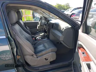 2005 Jeep Grand Cherokee Limited with VIN 1J4HR58N85C631004, listed as a IAAI auction lot 42320652 with 106,456 mi miles and . Bid and sale history available at DreamBid. Image 5.