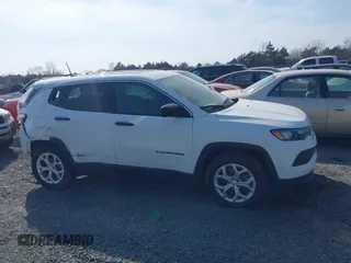 2024 Jeep Compass Sport with VIN 3C4NJDAN4RT108867, listed as a IAAI auction lot 41627727 with 19,236 mi miles. Bid and sale history available at carsss.com. Image 13.
