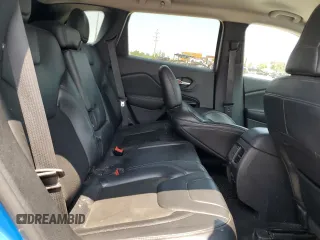 2020 Jeep Cherokee Latitude Plus with VIN 1C4PJMLB6LD580464, listed as a Copart auction lot 59023435 with 80,211 mi miles and Salvage title. Bid and sale history available at DreamBid. Image 11.