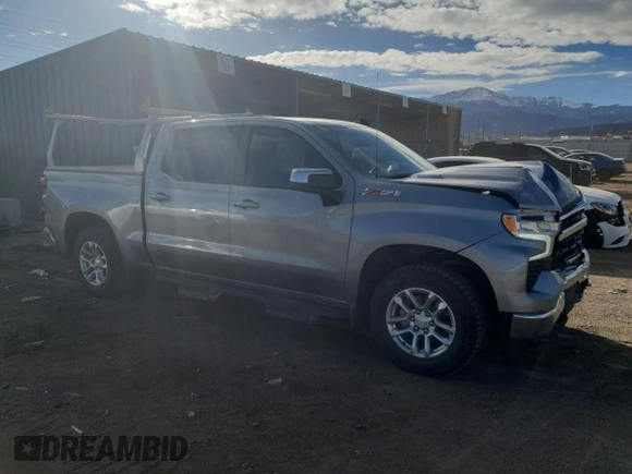 2023 Chevrolet Silverado 1500 LT with VIN 1GCUDDE82PZ135756, listed as a Copart auction lot 81375824 with 70,932 mi miles and Salvage Title. Bid and sale history available at carsss.com. Image 4.