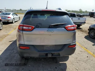 2016 Jeep Cherokee Latitude with VIN 1C4PJMCB0GW313203, listed as a Copart auction lot 70507714 with 91,787 mi miles and Salvage Title. Bid and sale history available at carsss.com. Image 6.