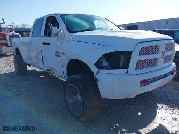 2018 Ram 2500 Tradesman with VIN 3C6UR5HJ0JG216906, listed as a IAAI auction lot 41409441 with 122,401 mi miles. Bid and sale history available at carsss.com. Image 1.
