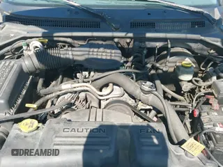 2000 Dodge Dakota with VIN 1B7GL22XXYS572706, listed as a IAAI auction lot 42211764 with 293,858 mi miles and . Bid and sale history available at DreamBid. Image 12.