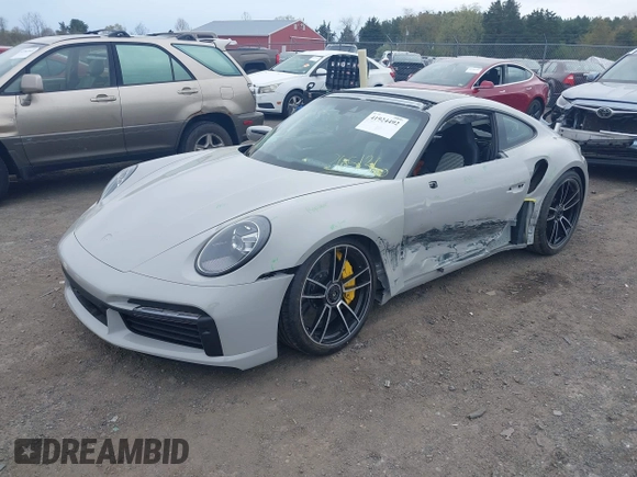 2025 Porsche 911 Turbo with VIN WP0AD2A99SS265136, listed as a IAAI auction lot 41924492 with 352 mi miles. Bid and sale history available at carsss.com. Image 2.