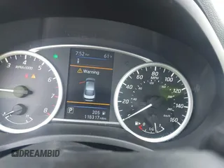 2019 Nissan Sentra SV z VIN 3N1AB7AP9KY413095, wystawiony jako IAAI lot #41924102 z przebiegiem 118 317 mil mil oraz . Historia ofert i sprzedaży dostępna na DreamBid. Obrazek 7.