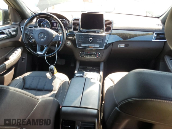 2018 Mercedes-Benz GLS with VIN 4JGDF6EE1JB084032, listed as a Copart auction lot 68464143 with 99,904 mi miles. Bid and sale history available at carsss.com. Image 8.